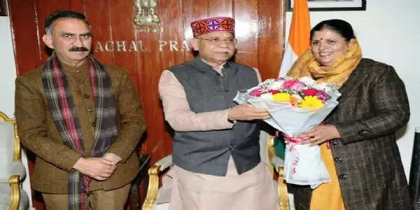 मुख्यमंत्री ने दी राज्यपाल को नव वर्ष की शुभकामनाएं