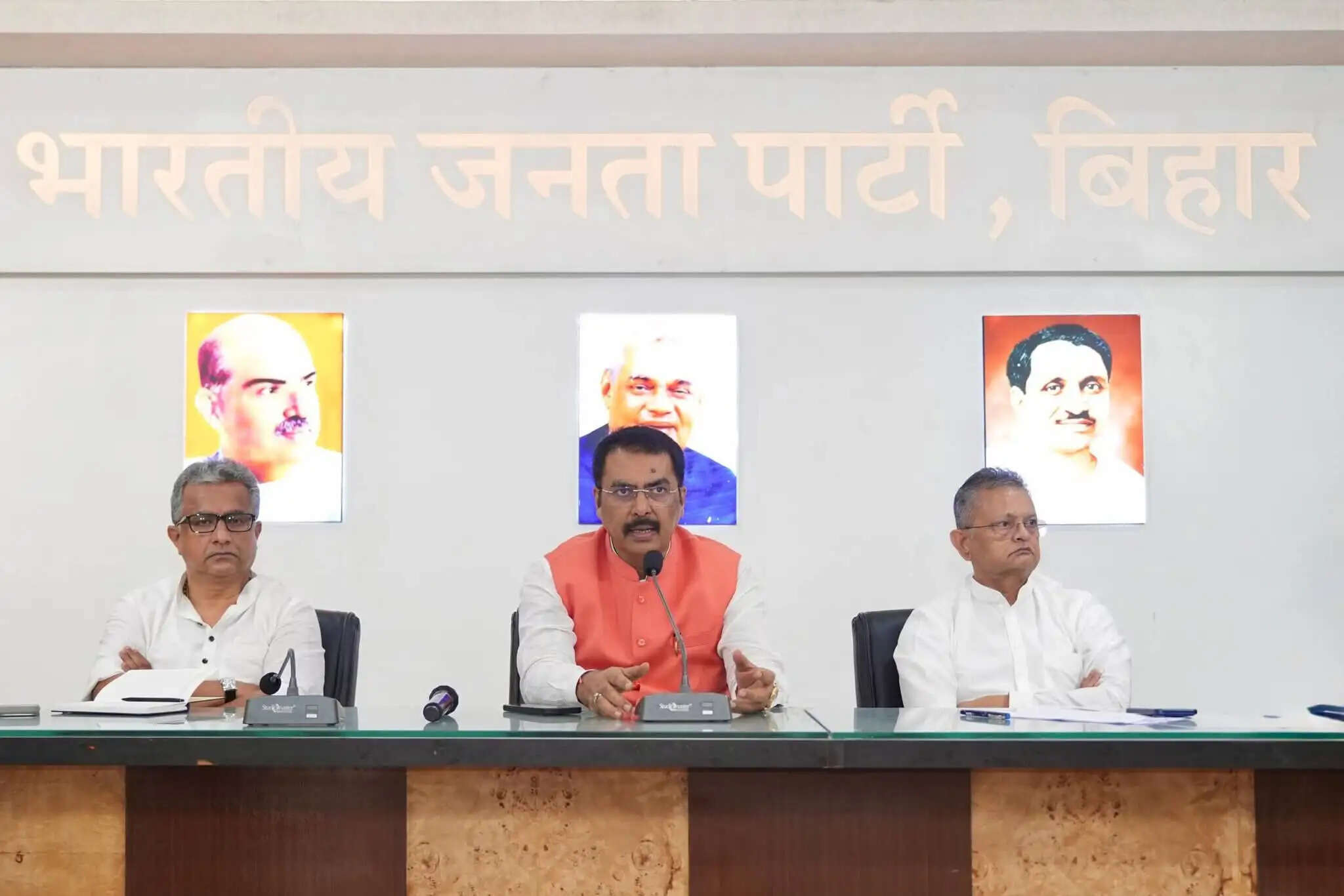 मंत्रिमंडल विस्तार को लेकर भाजपा की तैयारियां तेज, प्रदेश कार्यालय में हुई अहम बैठक