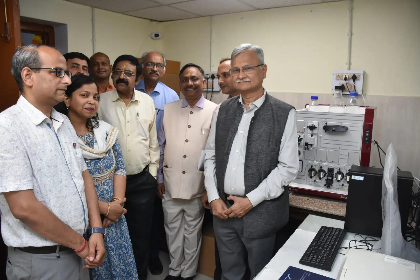 बीएचयू में जैव-चिकित्सा अनुसंधान को नई गति, चिकित्सा विज्ञान संस्थान में फास्ट प्रोटीन लिक्विड क्रोमैटोग्राफी प्रणाली स्थापित