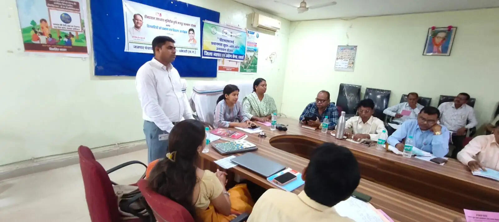 मगरलोड में पीएमएफएमई कार्यशाला: 14 आवेदन स्वीकृत