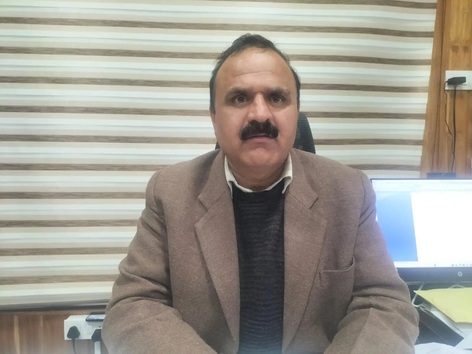 क्लोरीन युक्त उबला हुआ पानी पीने व जल स्रोतों के आसपास स्वच्छता का रखें ध्यान :कृष्ण कुमार शर्मा