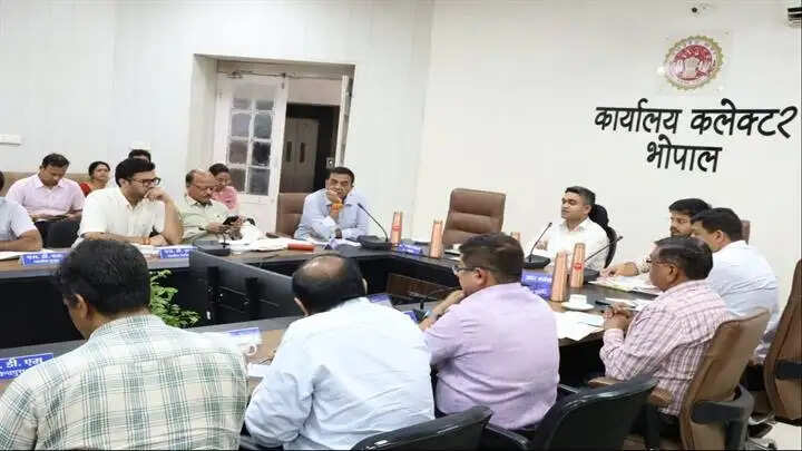 भोपालः सभी एसडीएम को नियमित रूप से उचित मूल्य दुकानों का निरीक्षण करने के निर्देश