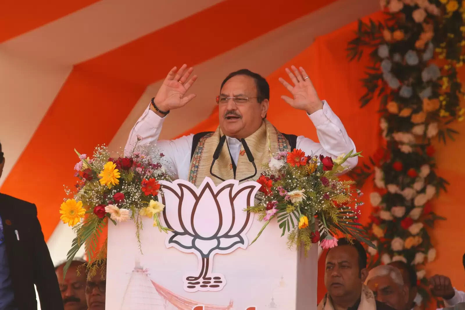 झारखंड में चल रहा घुसपैठ, बालू और खदान के ठेके में कमीशन का खेल, इस लड़ाई को अंजाम तक पहुंचाएं कार्यकर्ता : नड्डा