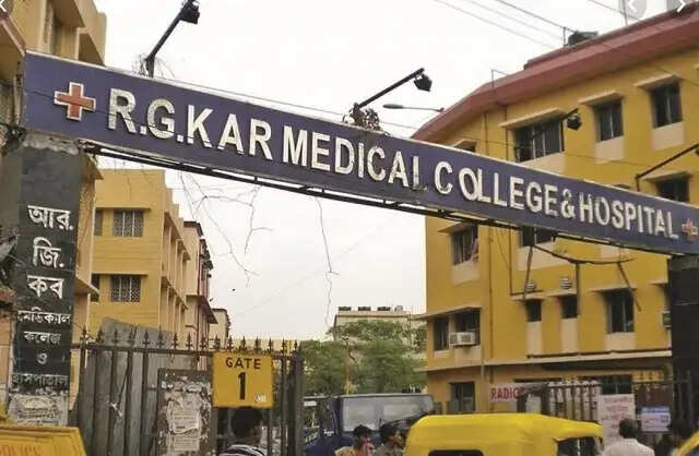 पश्चिम बंगाल के आरजी कर मामले में सीबीआई की नई जांच, पानीहाटी श्मशान पहुंची केंद्रीय टीम