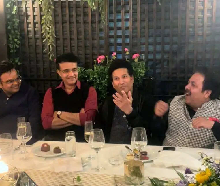 सचिन ने गांगुली को दी बधाई, कहा-आईसीसी हॉल ऑफ फेम में देखकर बेहद खुशी हुई