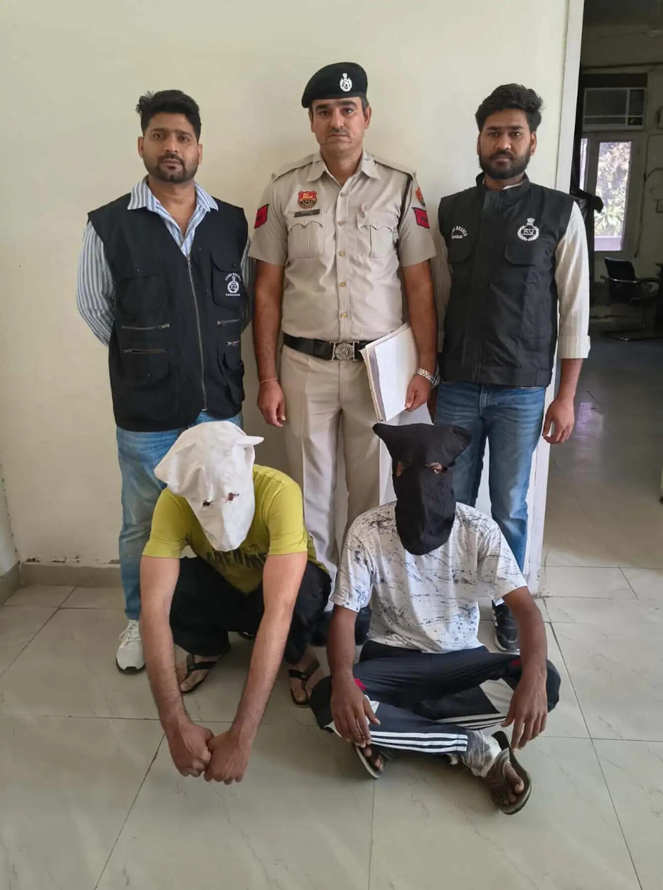 गुरुग्राम में खड़ी गाडिय़ों से टायर-रिम चोरी करने के दो आरोपी काबू