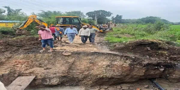 चित्रकूट में बाढ़ के बाद जनजीवन सामान्य होने लगा, राहत और पुनर्वास कार्य युद्ध स्तर पर जारी