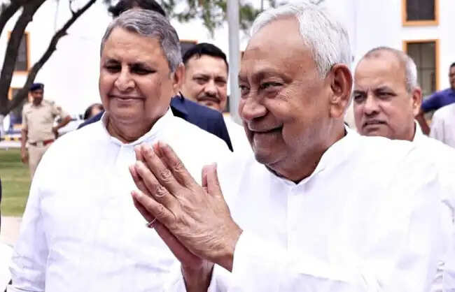 सम्राट चौधरी होंगे बिहार के नए मुख्यमंत्री, भाजपा विधायक दल की बैठक में लगी मुहर