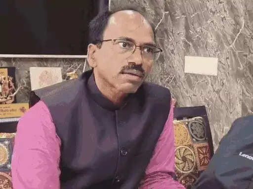 टीएसपी क्षेत्र के युवाओं को राजसेस में मिले आरक्षण, सांसद डॉ. मन्नालाल रावत ने मुख्यमंत्री को लिखा पत्र