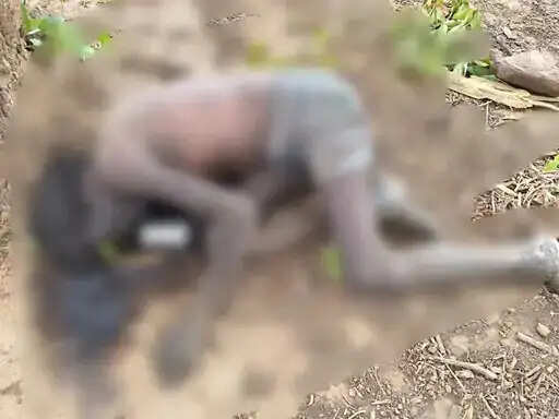 रायसेन के जंगल में मिला&nbsp;शव,&nbsp;आधार कार्ड से हुई पहचान, ट्रेन टिकट और दस्तावेज बरामद