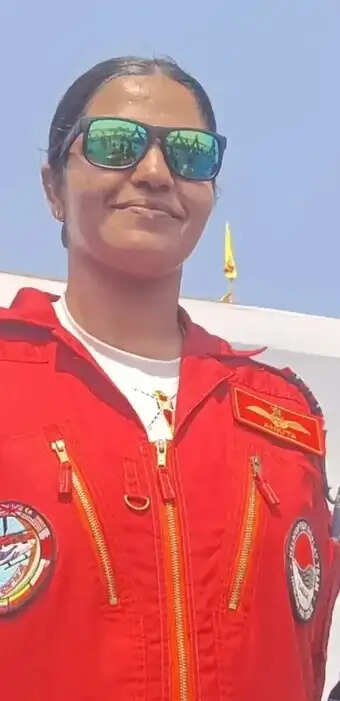 देश की बेटियां मेहनत करें और मजबूती से अपने पैरों पर खड़ी हो - स्क्वाड्रन लीडर अंकिता सिंह