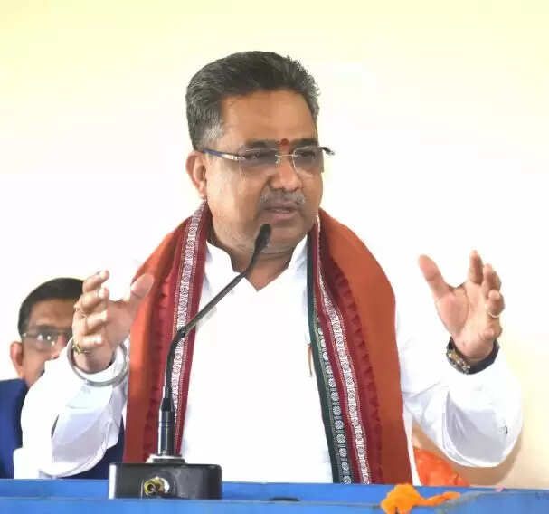 सुनील बंसल ने यूपी में होने वाली पदयात्राओं के तैयारियाें पर की चर्चा