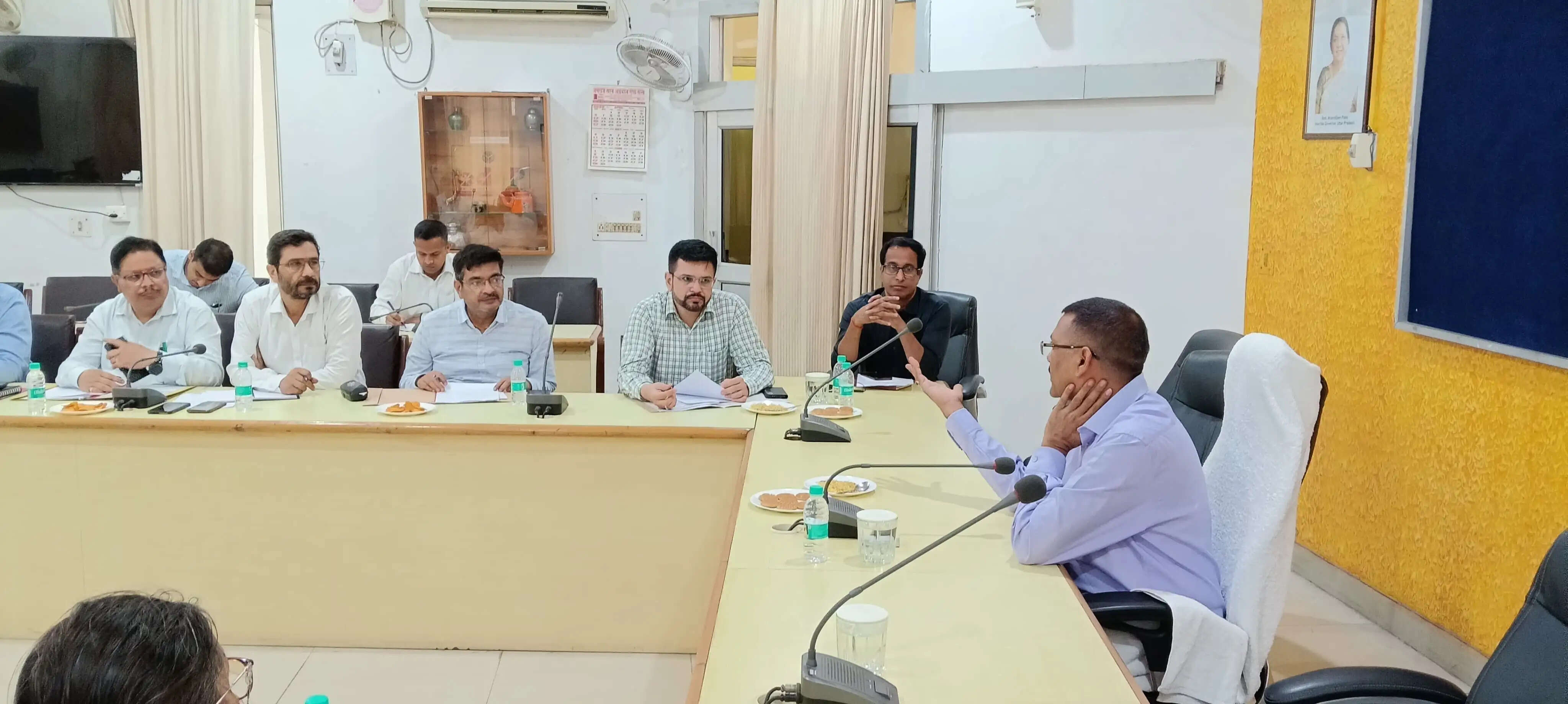 डीएफओ हवाई अड्डे के परिचालन क्षेत्र में जंगली जानवरों को पकड़े : कमिश्नर