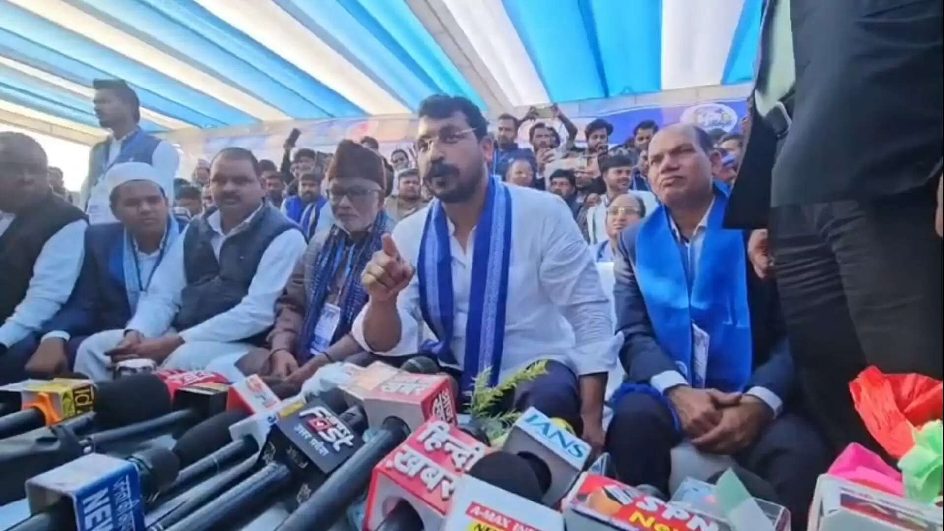 संविधान ही गरीबाें, दलिताें और पिछड़ाें की असली ताकत : चंद्रशेखर