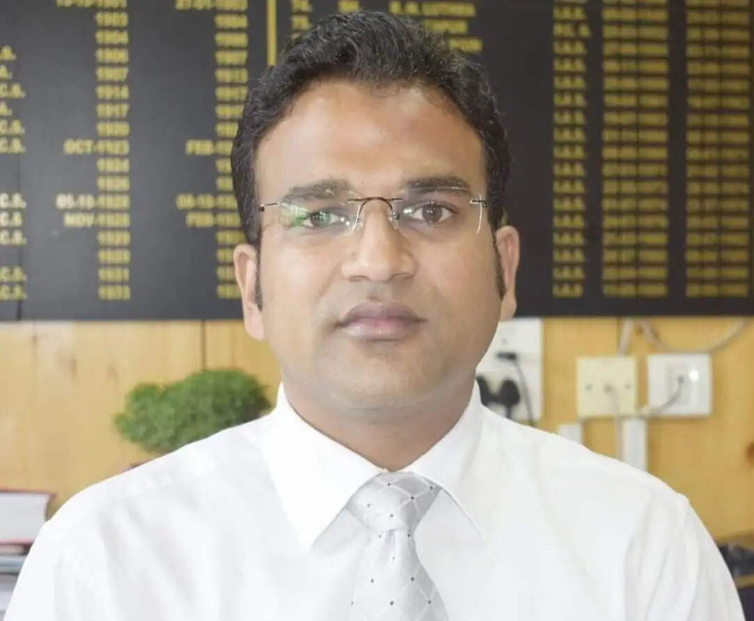 हिमाचल के वरिष्ठ आईएएस निपुण जिंदल केंद्र सरकार में तैनात, आर्थिक मामलों के विभाग में बने डिप्टी सेक्रेटरी