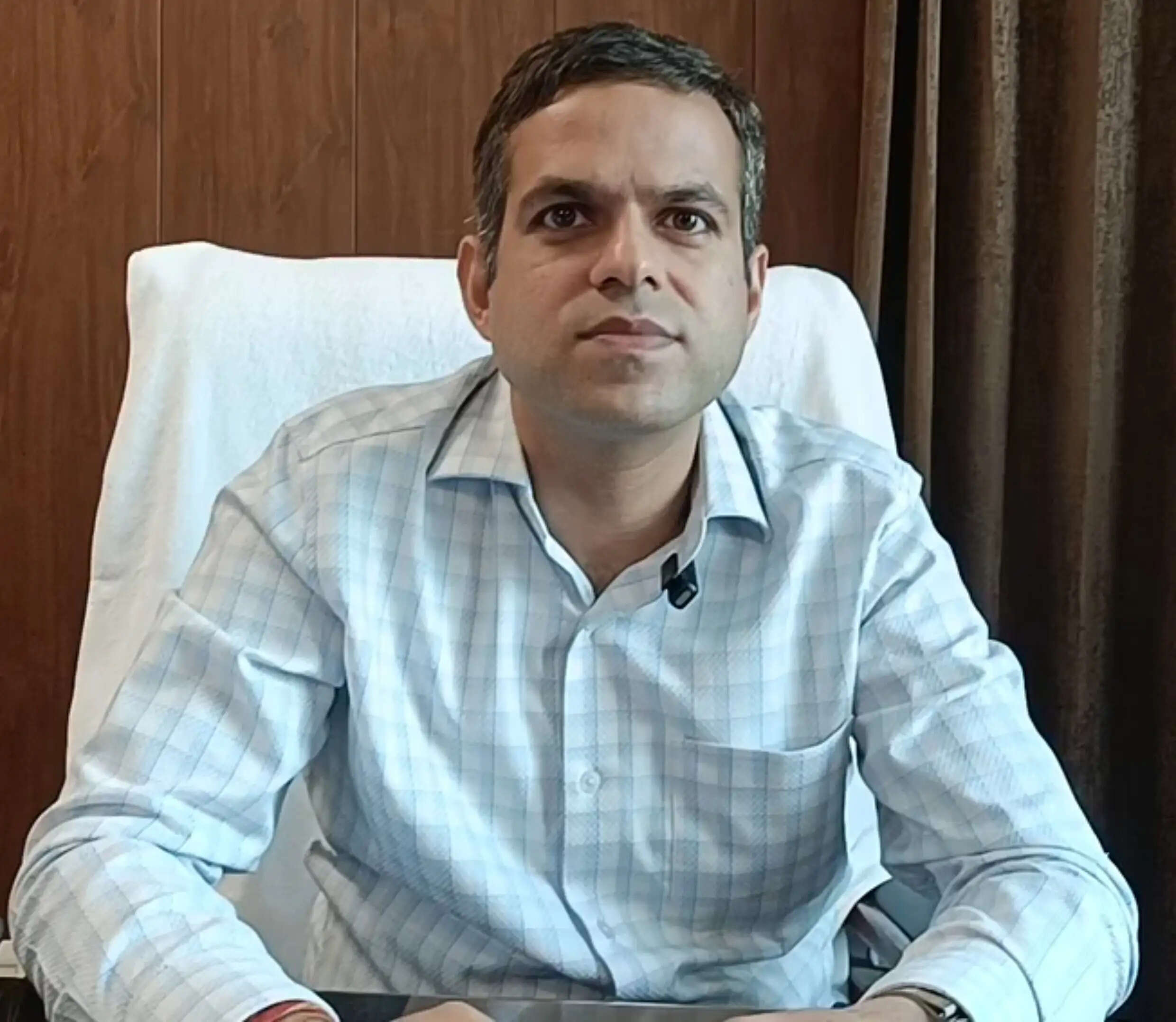 जींद : एन्यूमरेशन फार्म वितरण में लापरवाही पर 17 बीएलओ को नोटिस