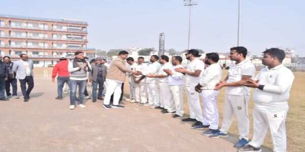 मीडिया क्रिकेट प्रतियोगिता: गर्दे एकादश की जीत में पंकज का हरफनमौला प्रदर्शन