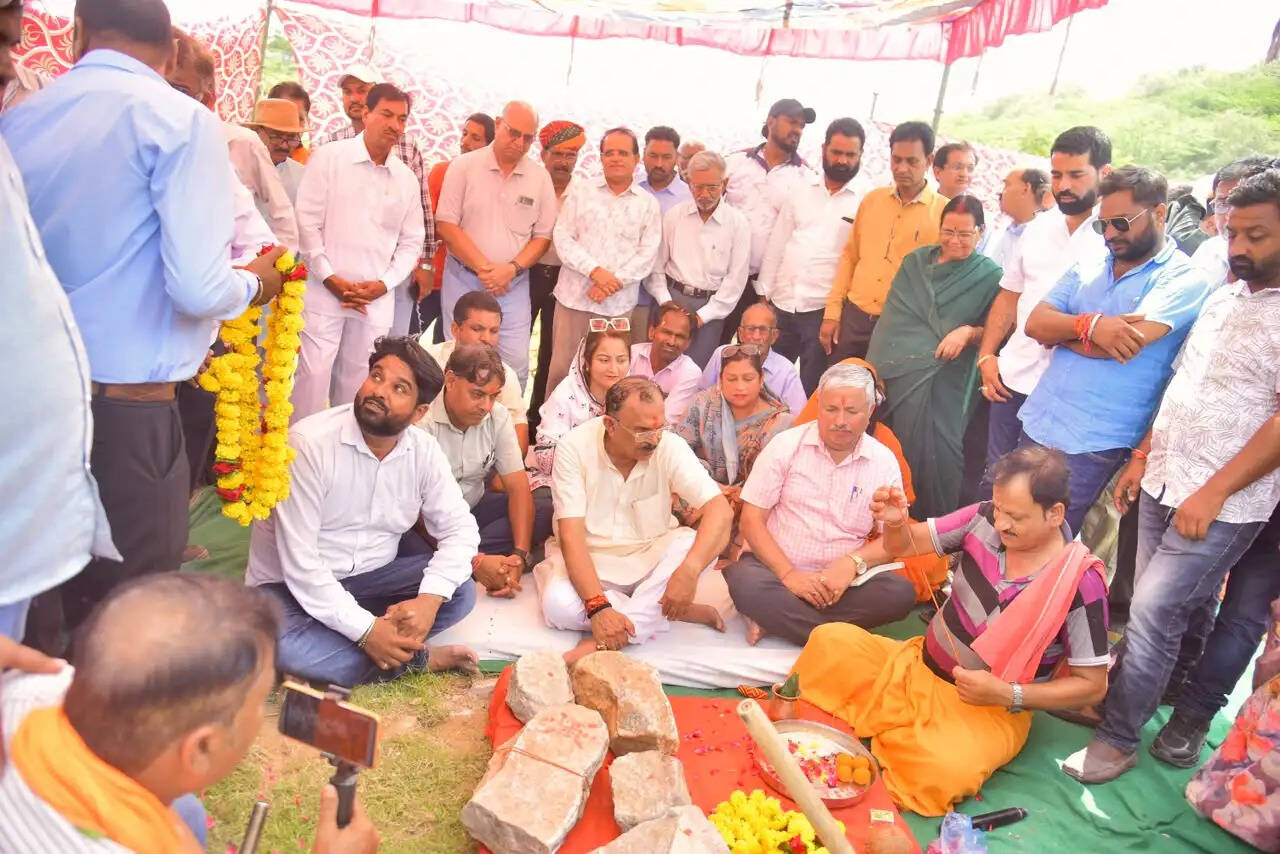 देवनानी ने किया 270 करोड़ की पेयजल परियोजना का शिलान्यास