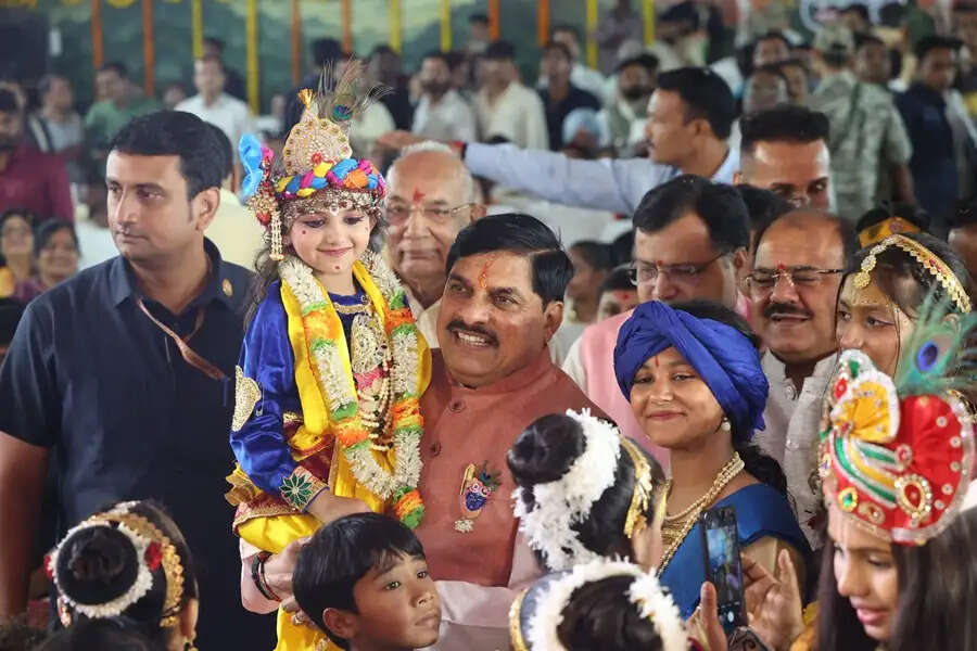 भगवान श्रीकृष्ण ने स्वयं कष्ट सहे, लेकिन दूसरों के लिए प्रशस्त किया सुख-समृद्धि का रास्ता : मुख्यमंत्री डॉ. यादव