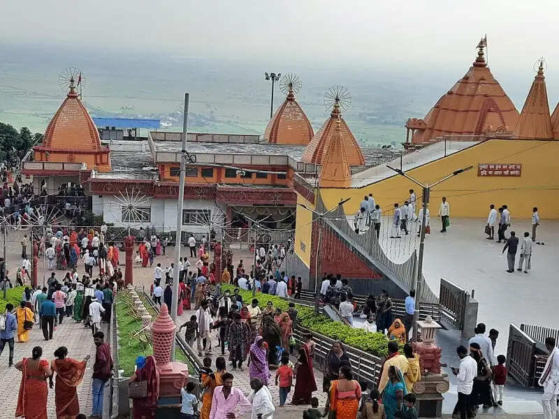 मप्रः सलकनपुर में एक हजार ऊंचे विन्ध्य पर्वत पर विराजमान हैं माता विजयासन, नवरात्रि में उमड़ेगा आस्था का सैलाब
