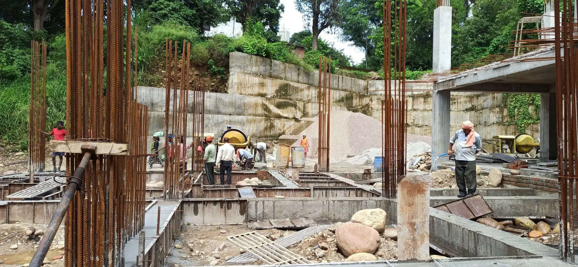 लगभग 50 वर्ष के इंतजार के बाद सुजानपुर में बन रहा है बस स्टैंड