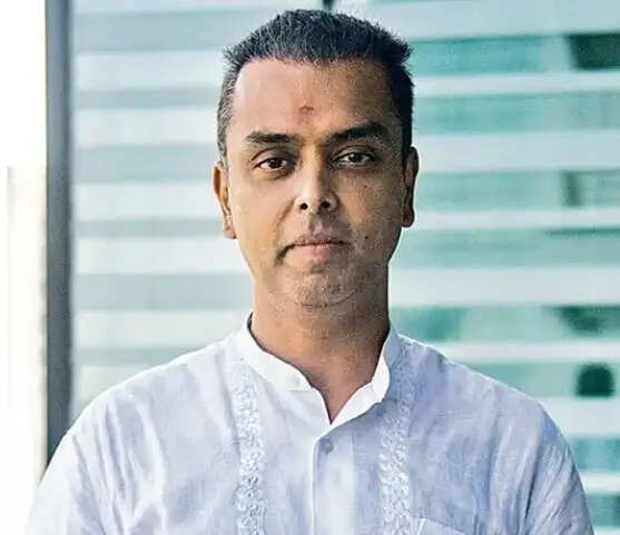 कैप्टन स्मित को 'अशोक चक्र' देने की मांग, देवड़ा ने प्रधानमंत्री को लिखा पत्र