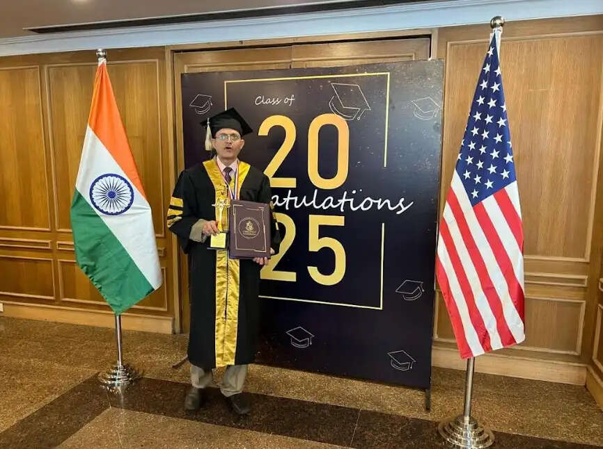 प्रमुख सचिव अवधेश प्रताप सिंह को कैम्ब्रिज यूनिवर्सिटी ने दिया मानद डॉक्टरेट सम्मान