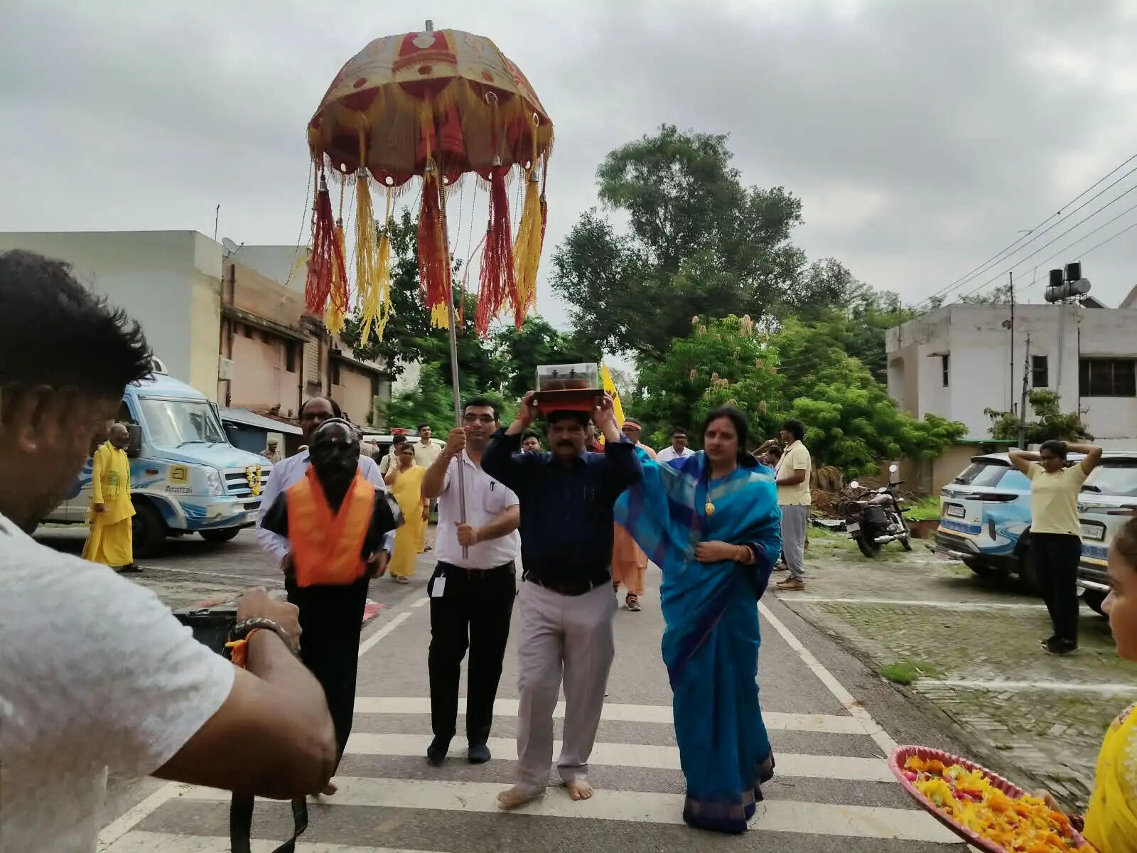 रायबरेली पहुंची चिन्मय अमृत यात्रा का हुआ स्वागत, आध्यात्मिक एवं ज्ञान परंपरा को जन जन तक पहुंचाने का अभियान
