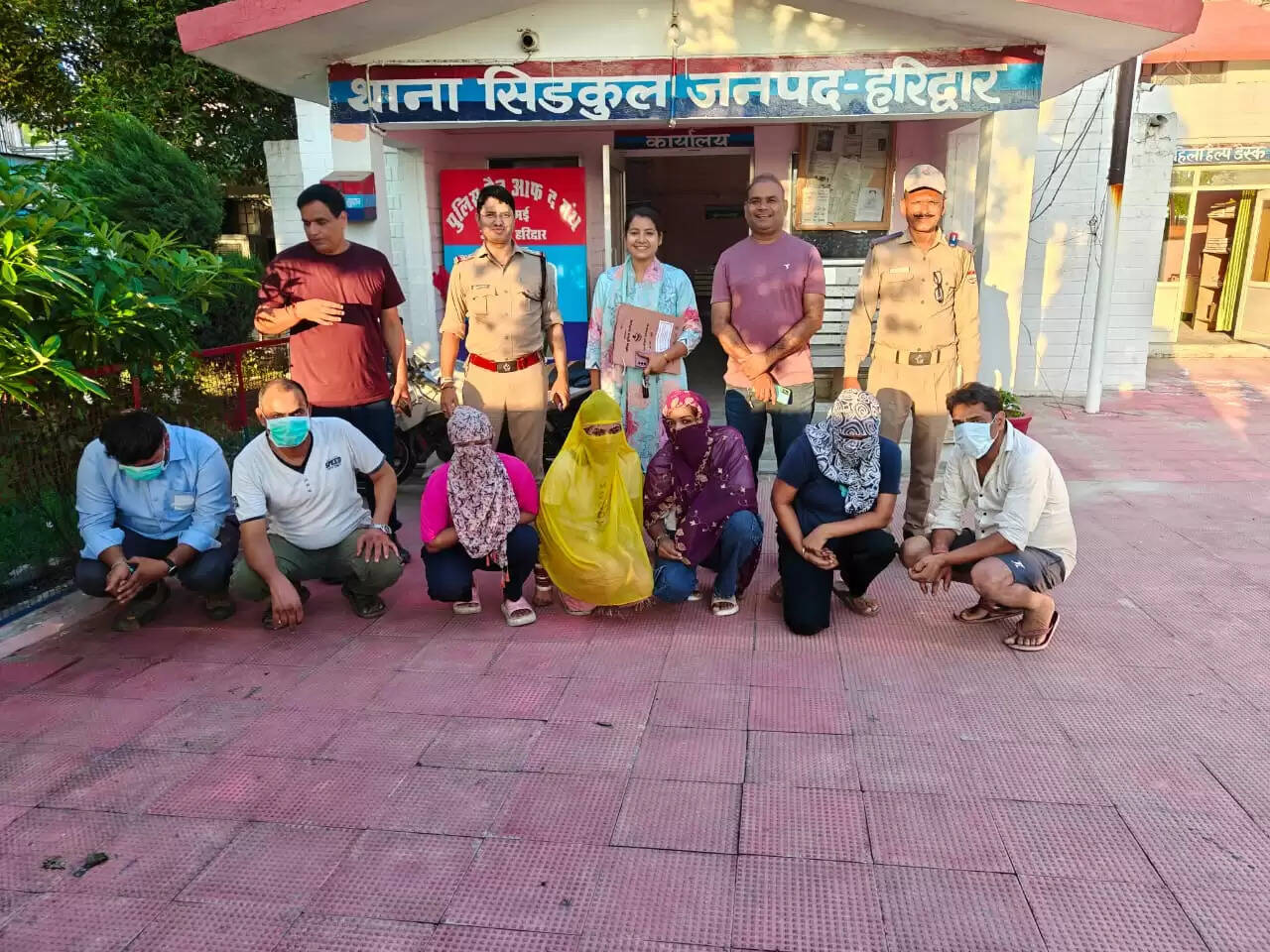 सिडकुल के होटल में चल रहा था देहव्यापार, चार लड़कियों सहित सात गिरफ्तार