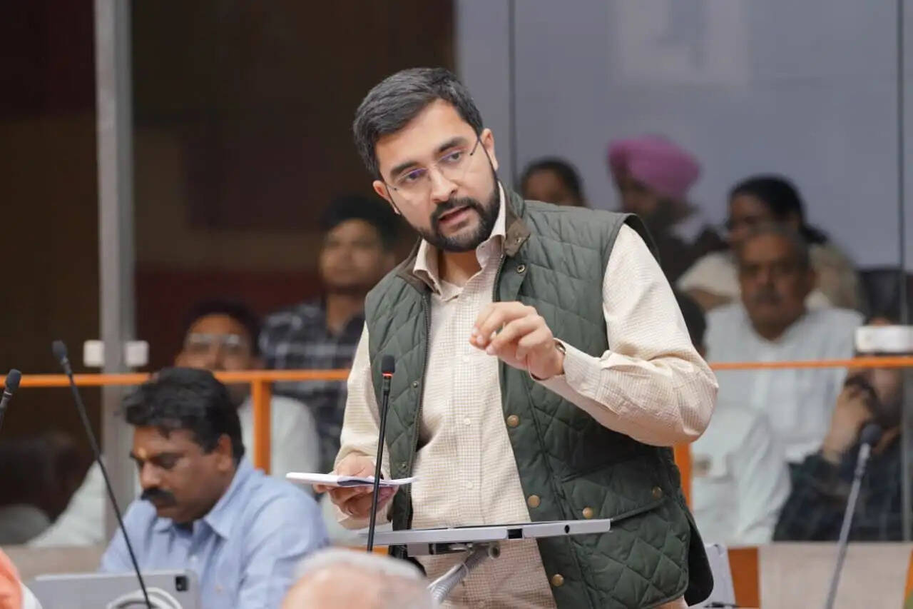 विधानसभा में कैथल की अनाधिकृत कॉलोनियों का मुद्दा गूंजा, आदित्य सुरजेवाला ने उठाई नियमित करने की मांग