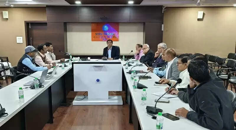 मप्रः प्रयागराज कुंभ की बेहतर बिजली व्यवस्थाओं का उज्जैन सिंहस्थ में होगा अनुसरण