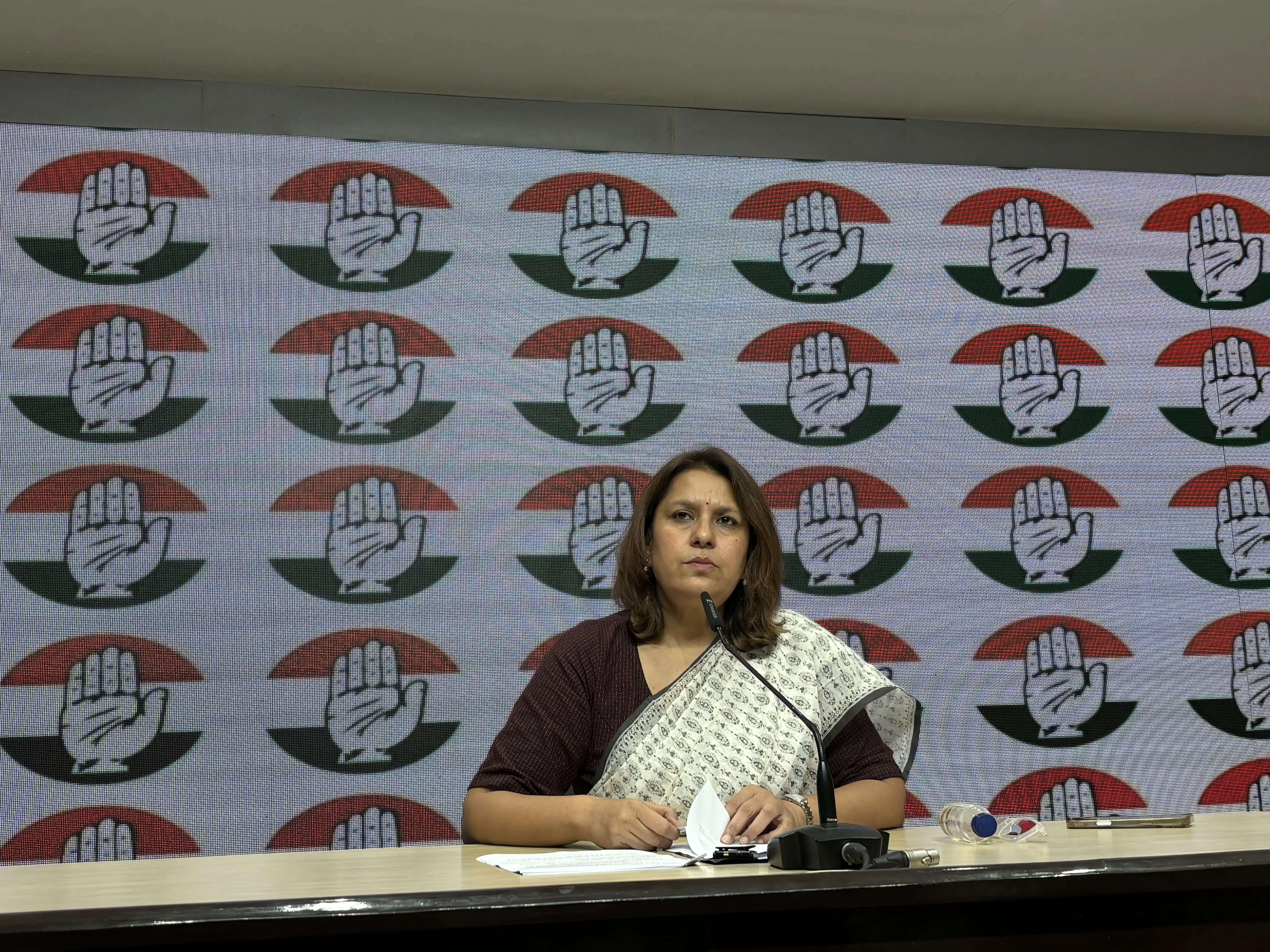 ओमान की खाड़ी में तीन भारतीय नाविकों की मौत पर सरकार का रुख निराशाजनकः कांग्रेस