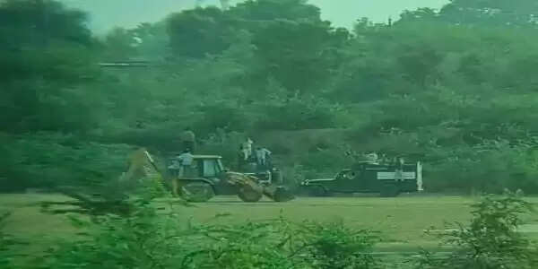 शेरपुर हेलीपैड के पास पहुंचा टाइगर, ट्रेंक्युलाइज कर जंगल में छोड़ा