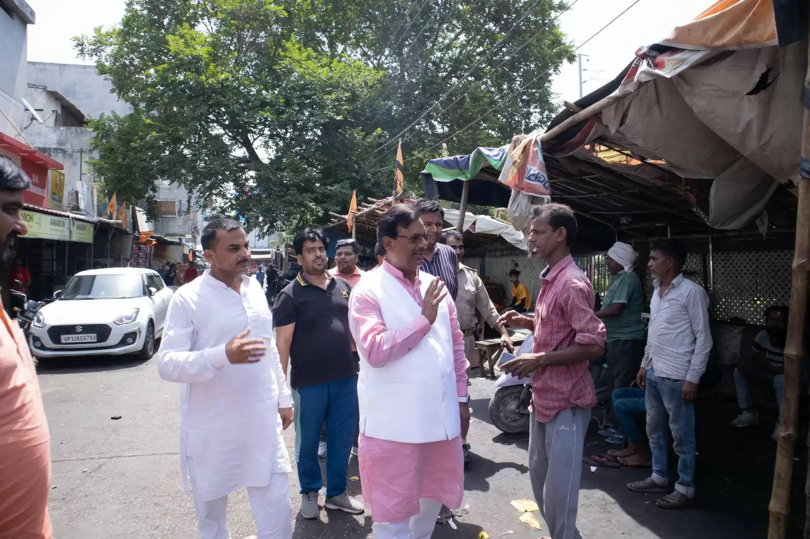 लखनऊ के आज़ाद मार्केट की बदलेगी सूरत, व्यापारियों को मिलेगी राहत : विधायक