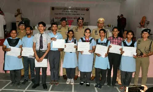 राजस्थान पुलिस दिवस: संभाग स्तरीय क्विज प्रतियोगिता का आयोजन