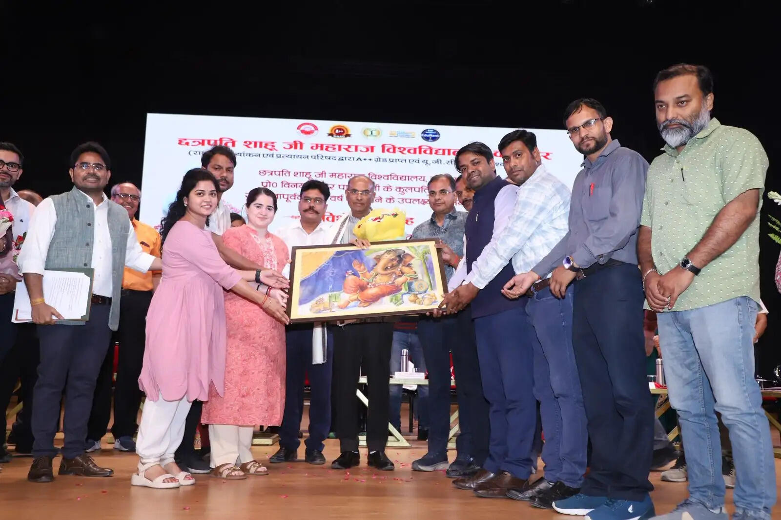 नई ऊंचाइयों पर ले जाने का लक्ष्य, वैश्विक पहचान की ओर बढ़ रहा विश्वविद्यालय : कुलपति