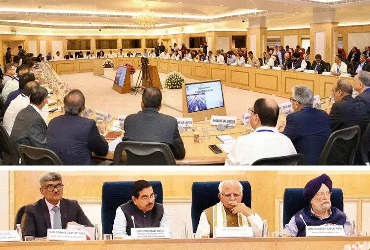 केंद्र ने शहरी क्षेत्रों में 50 लाख नए पीएनजी कनेक्शन का लक्ष्य तय किया, एकल खिड़की क्लियरेंस से परियोजनाओं को मिलेगी रफ्तार