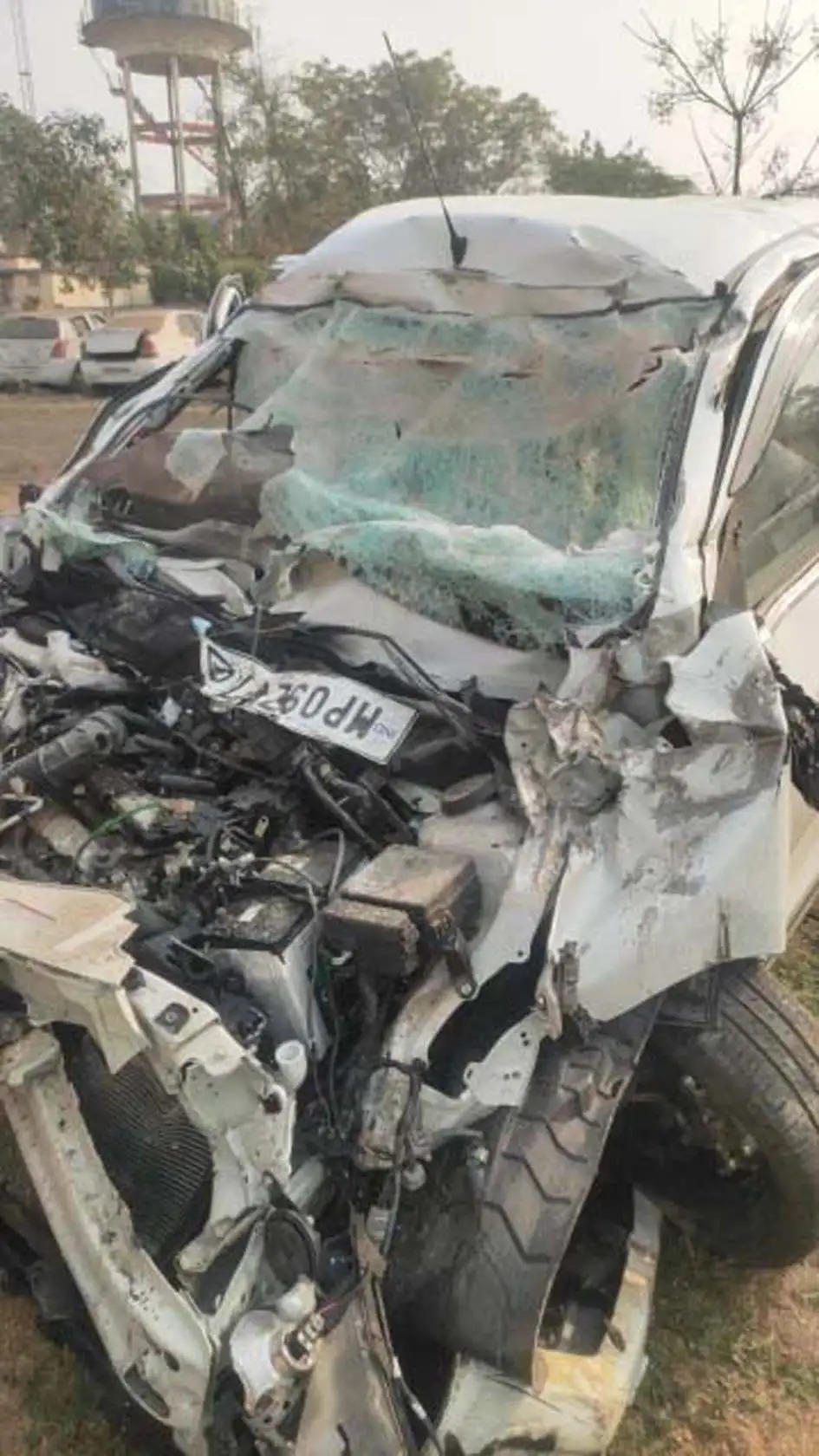 रतलाम: आलोट क्षेत्र के तीन युवकों की सांवरियाजी के पास दुर्घटना में मौत, तीन घायल