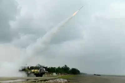 भारत ने नई पीढ़ी की आकाश मिसाइल का सफल परीक्षण किया