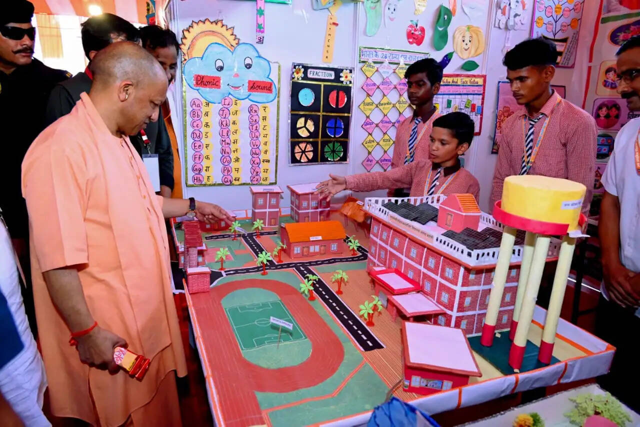 अब प्रदेश से पलायन नहीं होता, अपनी माटी में हुनर दिखा रहे कारीगर: मुख्यमंत्री