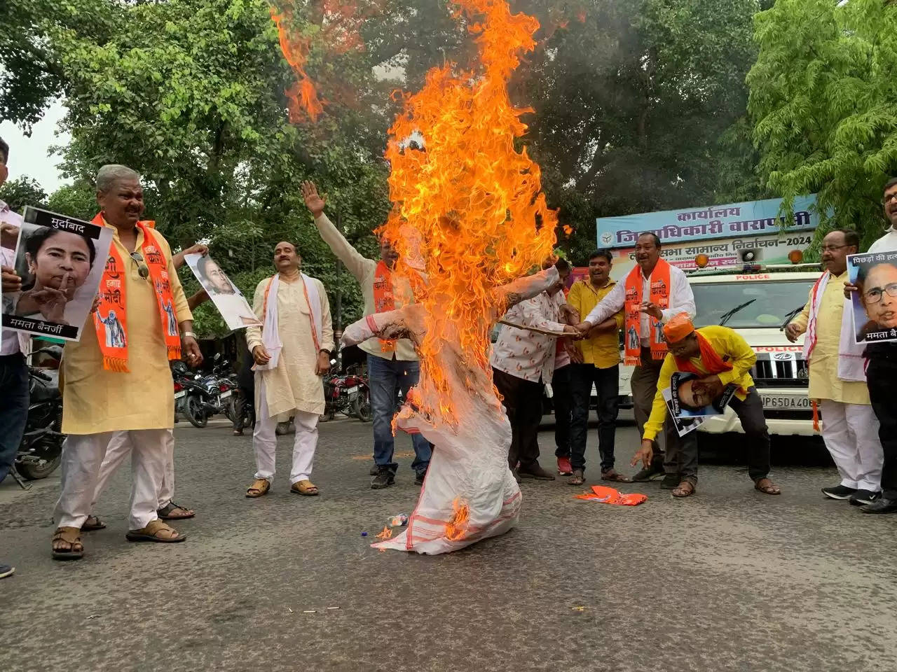 bjp protest against mamta banarjee