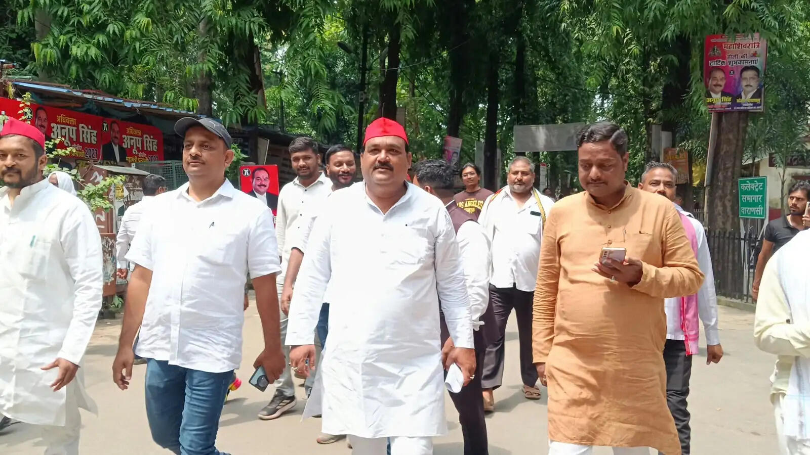 123