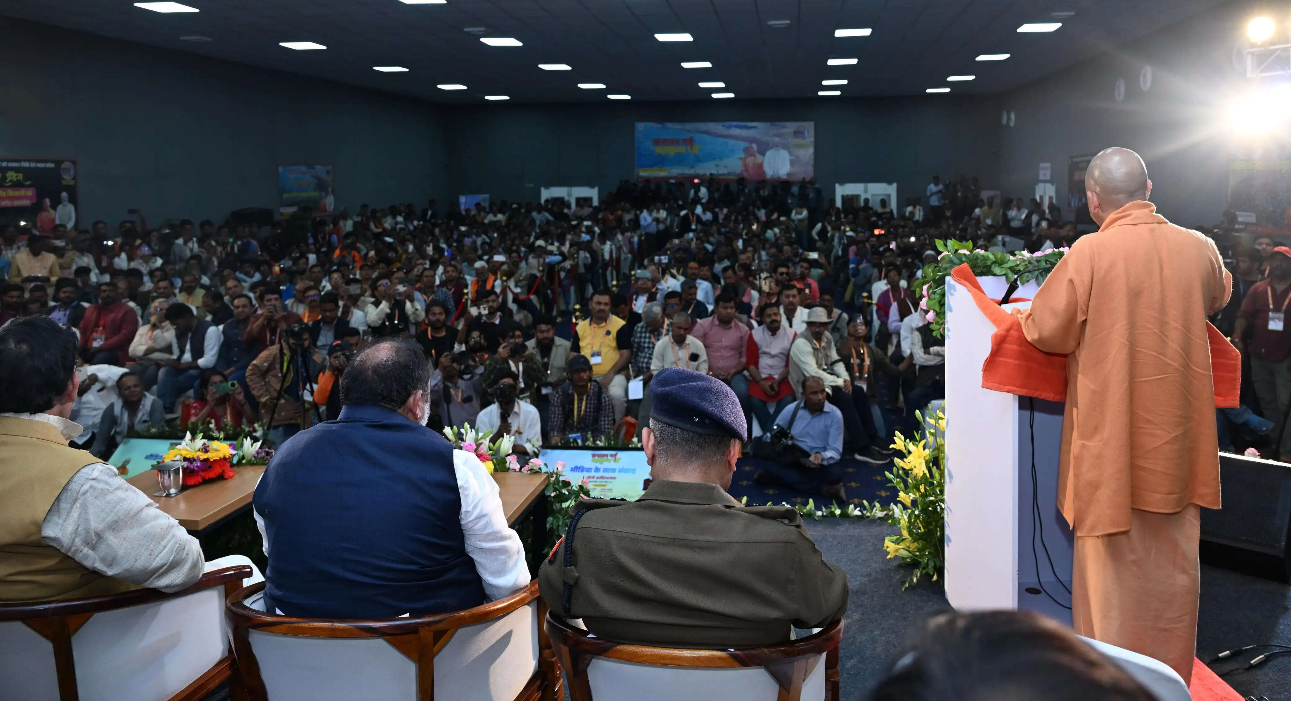 सीएम योगी ने महाकुम्भ को वैश्विक इवेंट बनाने में मीडिया की भूमिका को सराहा&nbsp;