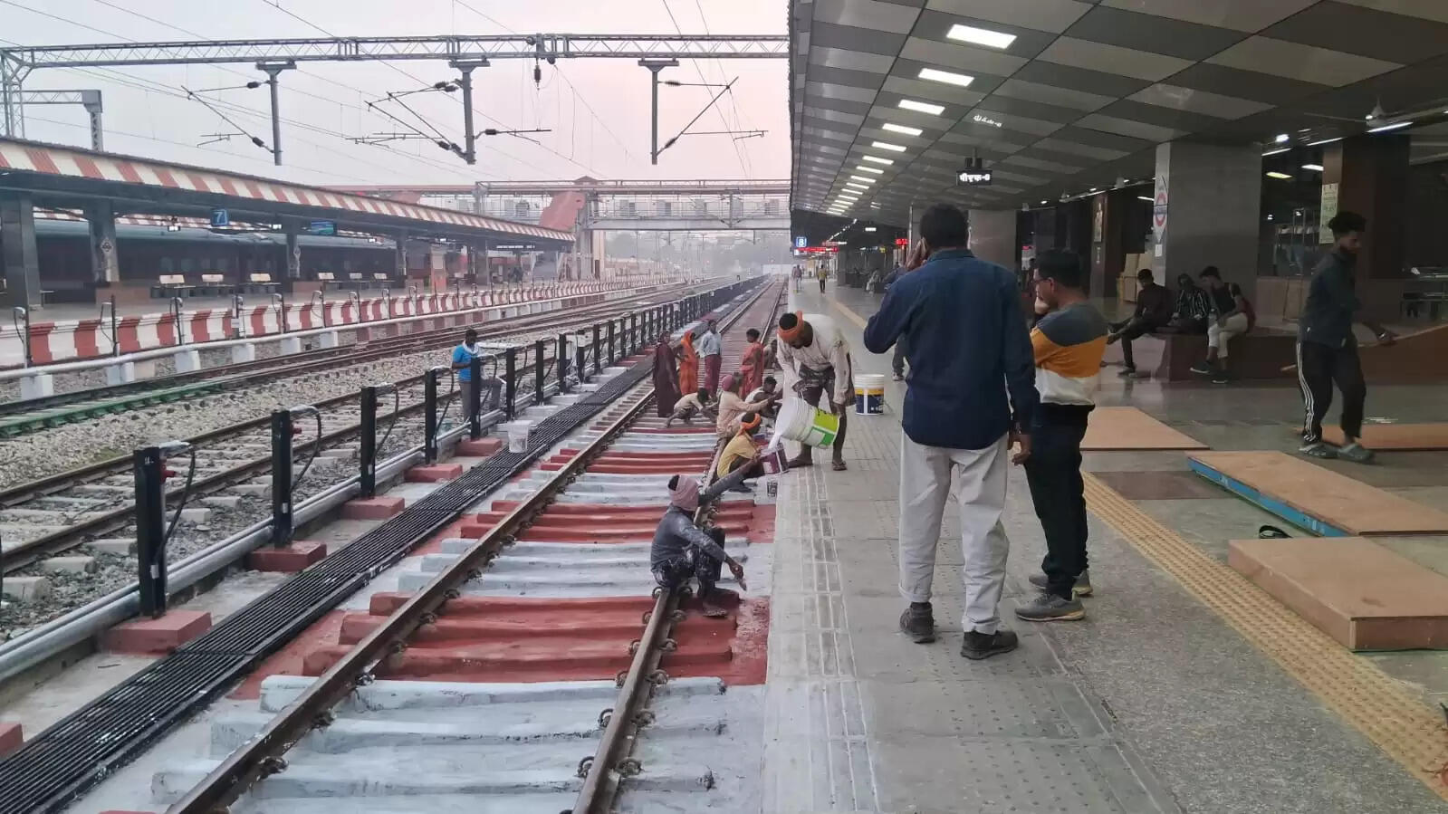 PM Modi Varanasi Visit 2025, Vande Bharat Train Varanasi, Banaras Station Inspection, Bareka PM Modi Stay, Varanasi News, PM Modi in Banaras, Modi Two Day Visit Varanasi, Kashi Updates