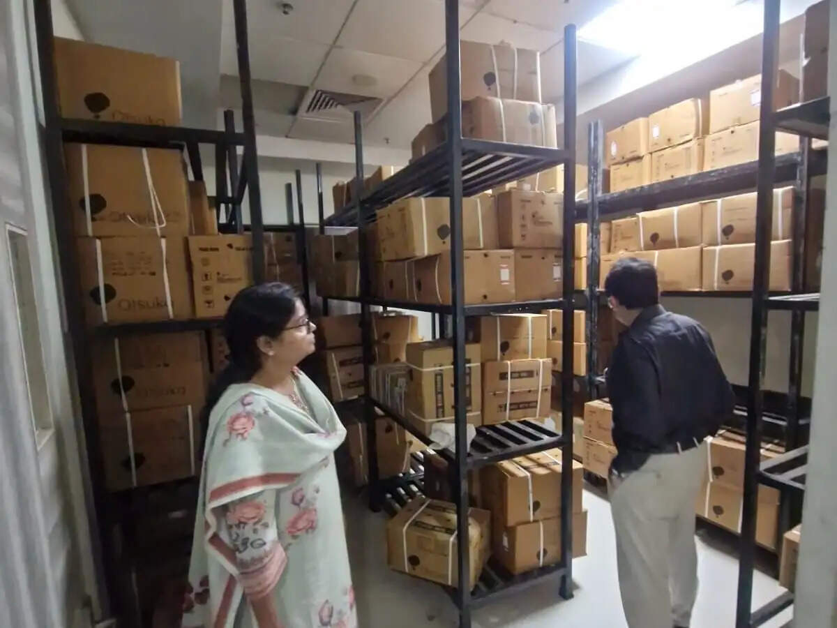 एफएसडीए की जांच में सामने आईं अनियमितताएं, कम कीमत पर मिली दवाएं, मरीजों से वसूली जा रही लगभग पूरी एमआरपी