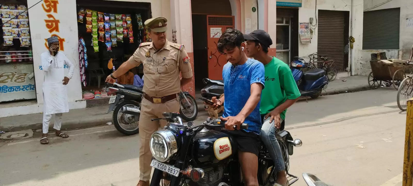 varanasi police