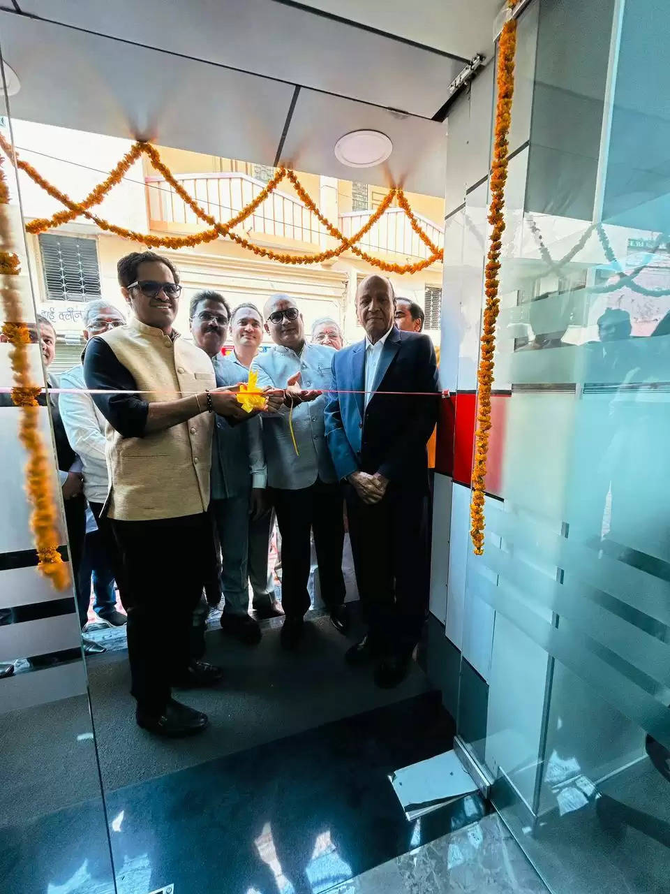 hdfc bank branch in varanasi