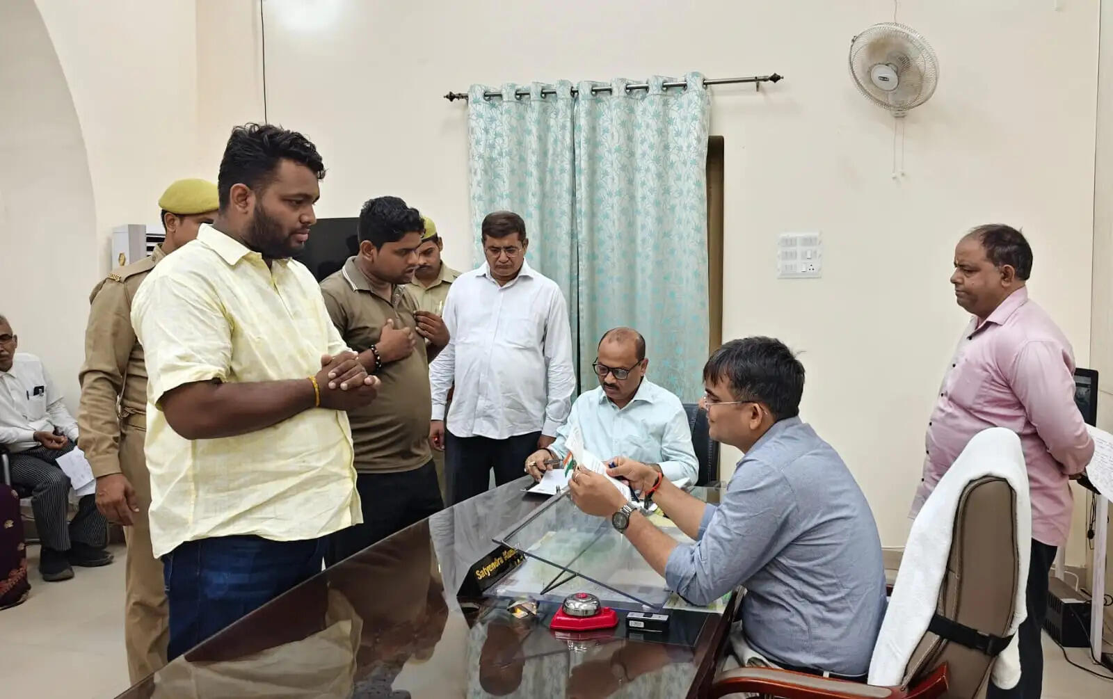 123