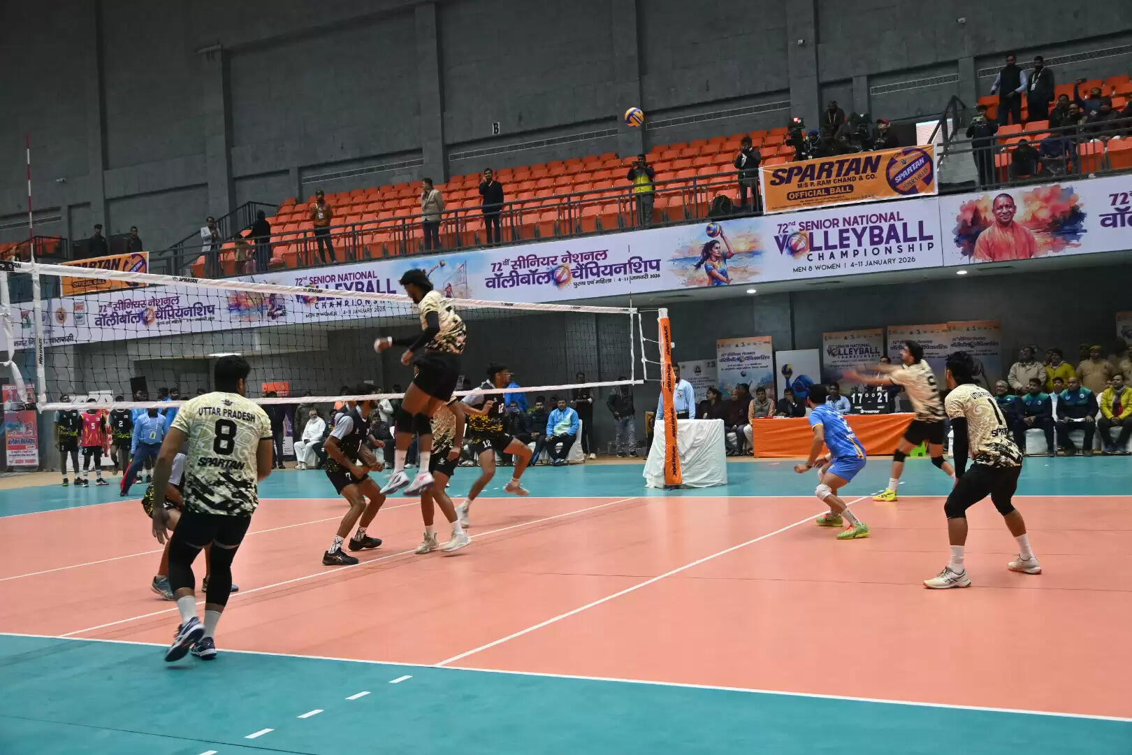 वाराणसी में 72वीं सीनियर नेशनल वॉलीबॉल चैम्पियनशिप का भव्य उद्घाटन
