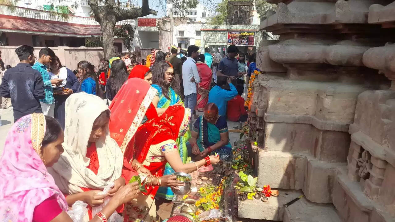 Karmdeshwar Mahadev Temple Varanasi